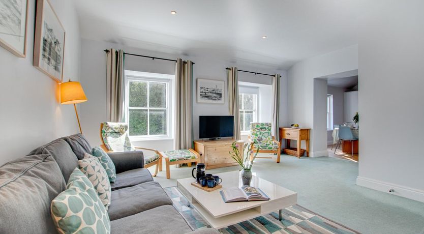 Photo of 3 Bed in St. Levan