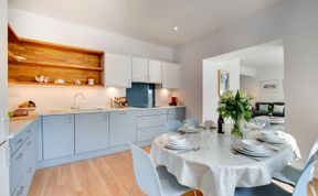 Photo of 3 Bed in St. Levan