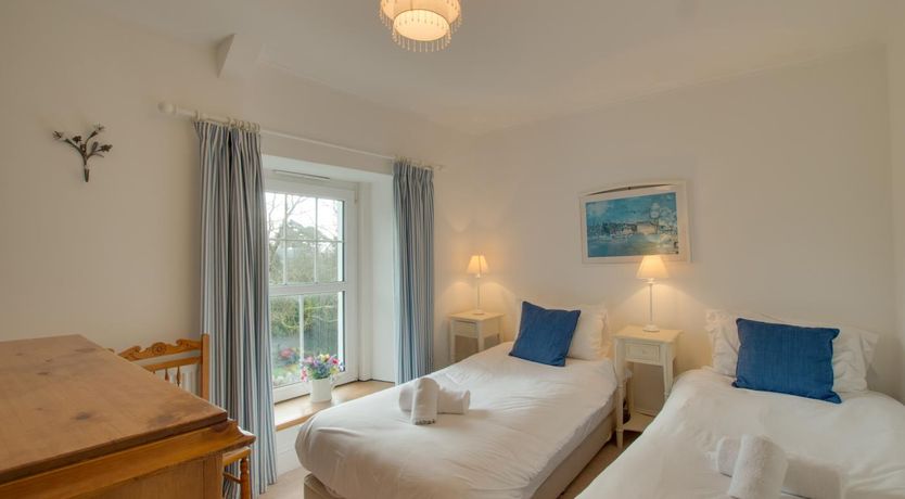 Photo of 2 Bed in Reynoldston