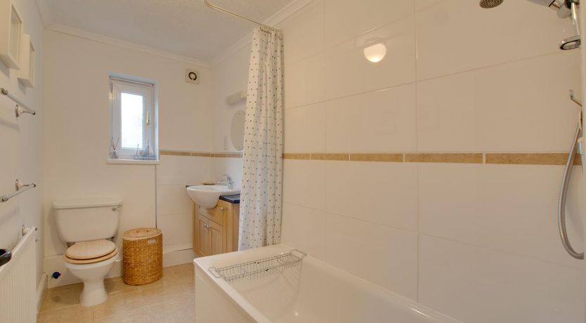 Photo of 2 Bed in Reynoldston