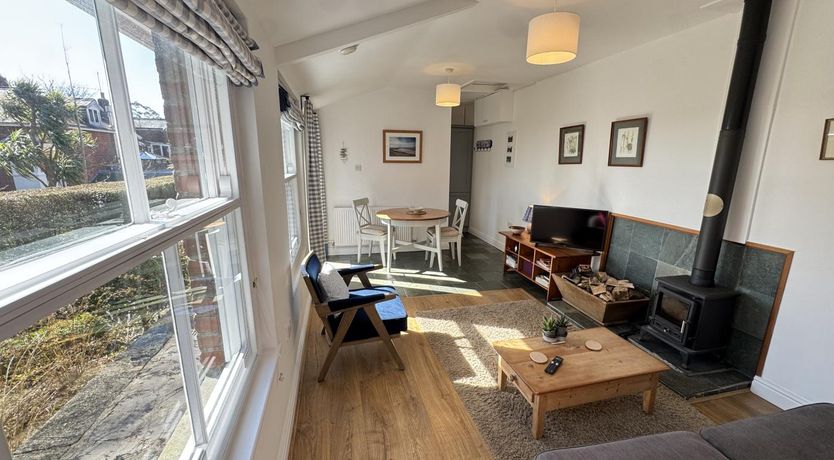 Photo of 1 Bed in Gower