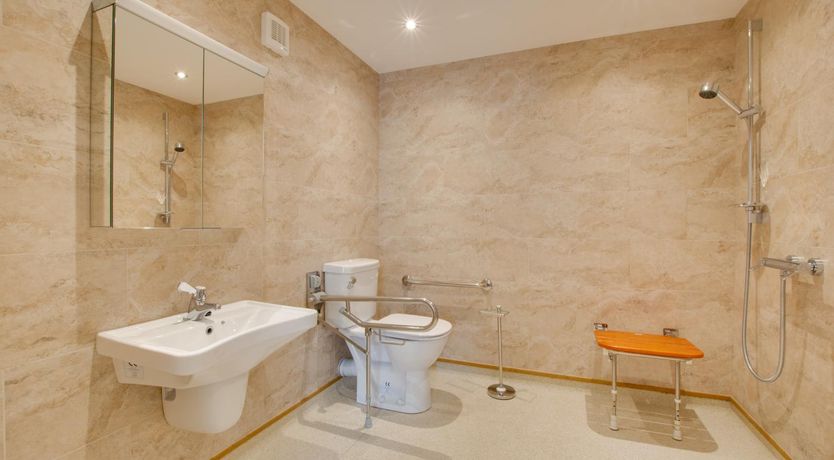 Photo of 3 Bed in Port Eynon