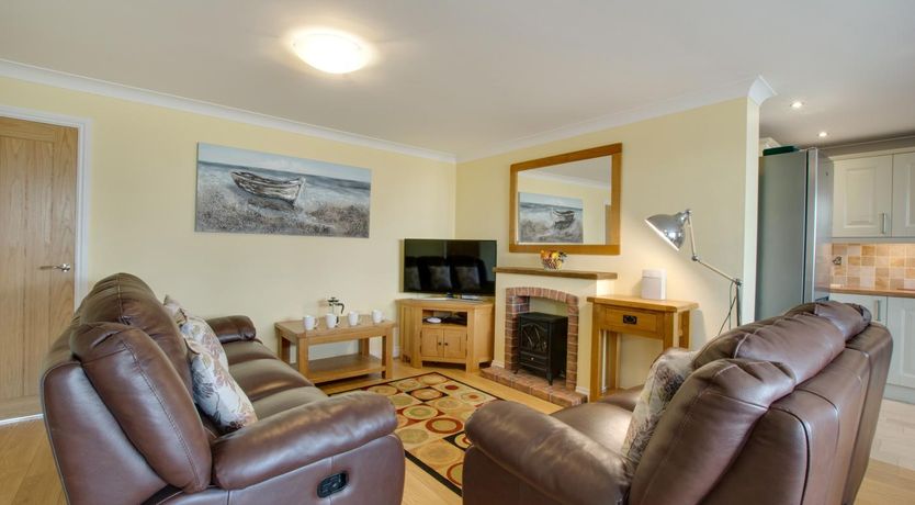 Photo of 3 Bed in Port Eynon