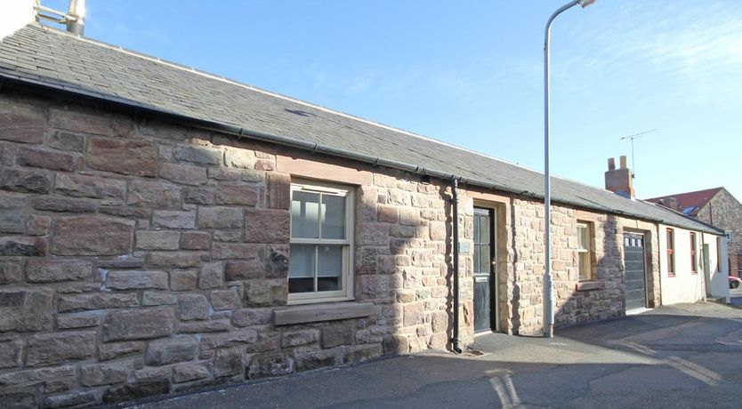Photo of 2 Bed in Seahouses