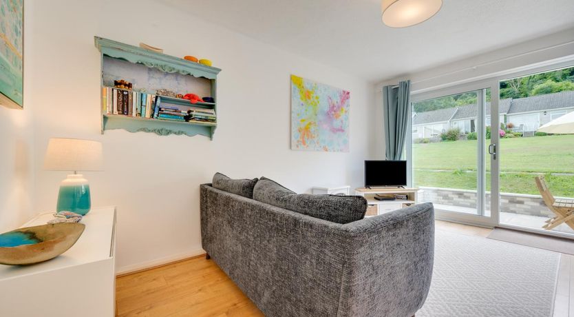 Photo of 2 Bed in Oxwich