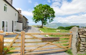 Photo of 6-bed-in-barmouth