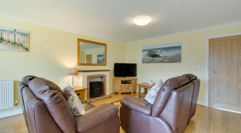 Photo of 2 Bed in Port Eynon