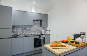 1 Bed in Menai Bridge Holiday Home