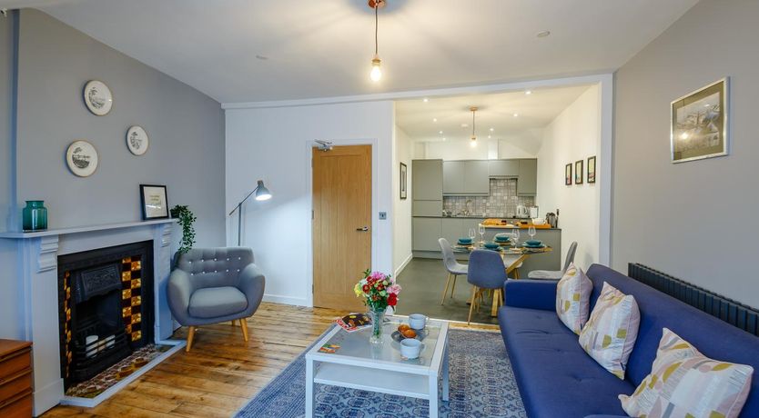 Photo of 1 Bed in Menai Bridge