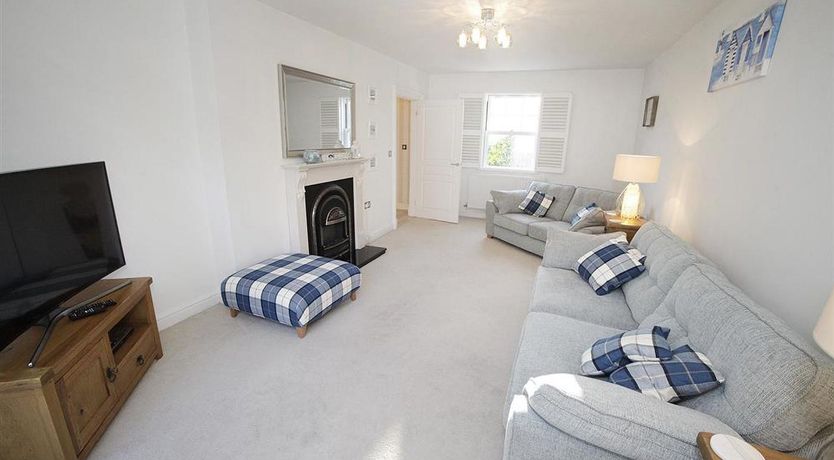 Photo of 4 Bed in Gower