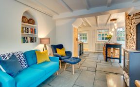 Photo of 2 Bed in Padstow