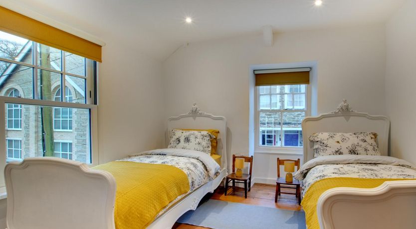 Photo of 2 Bed in Padstow