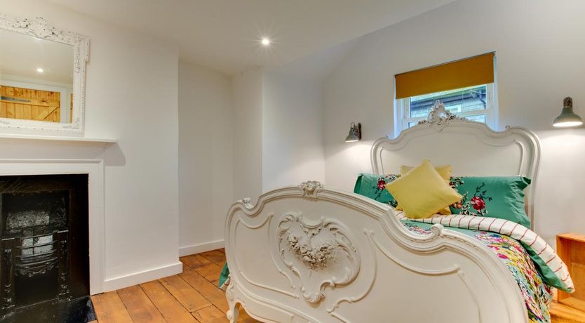 Photo of 2 Bed in Padstow
