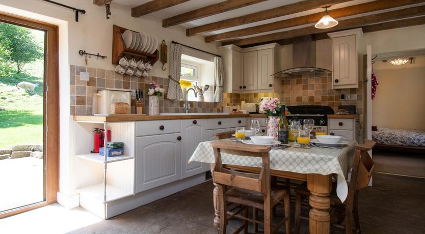 Photo of 2 Bed in Low Row
