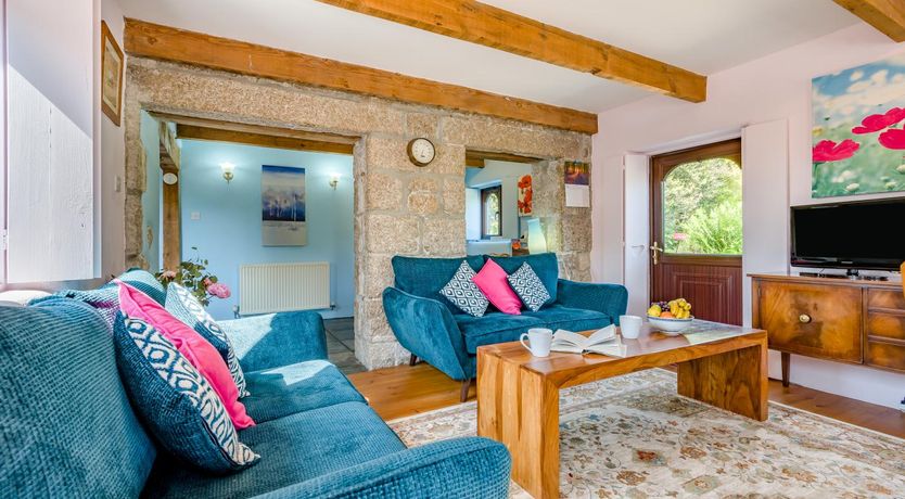 Photo of 2 Bed in Luxulyan