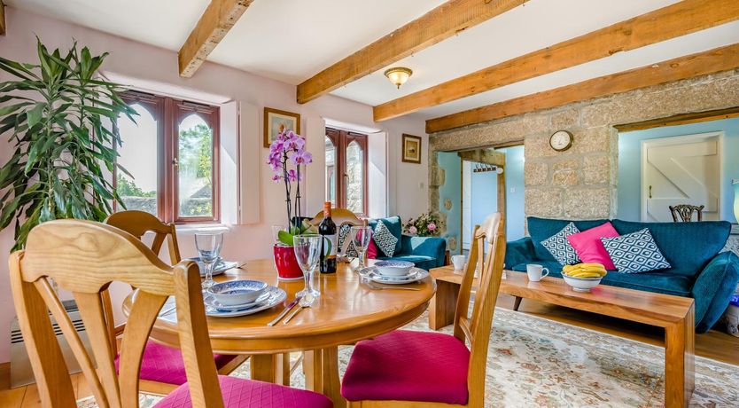 Photo of 2 Bed in Luxulyan