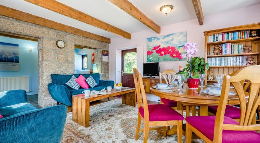 Photo of 2 Bed in Luxulyan
