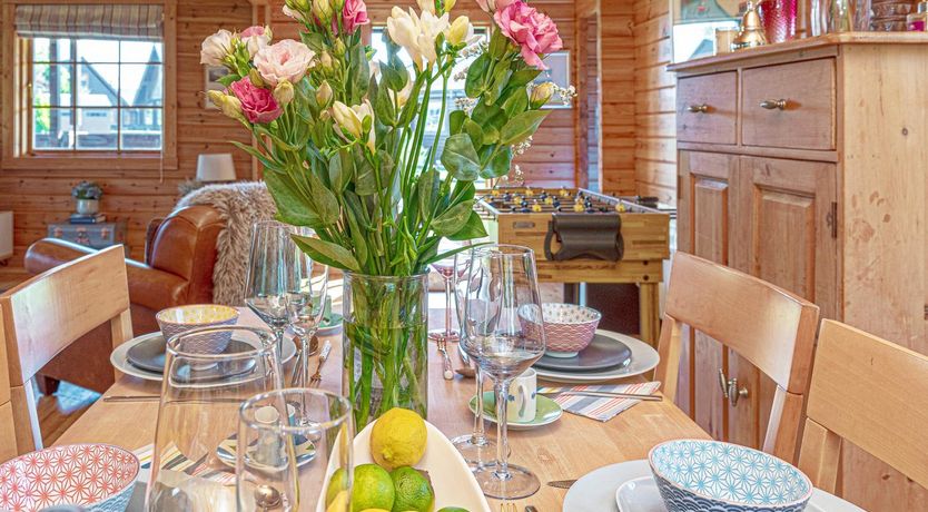 Photo of 2 Bed in Menai Bridge