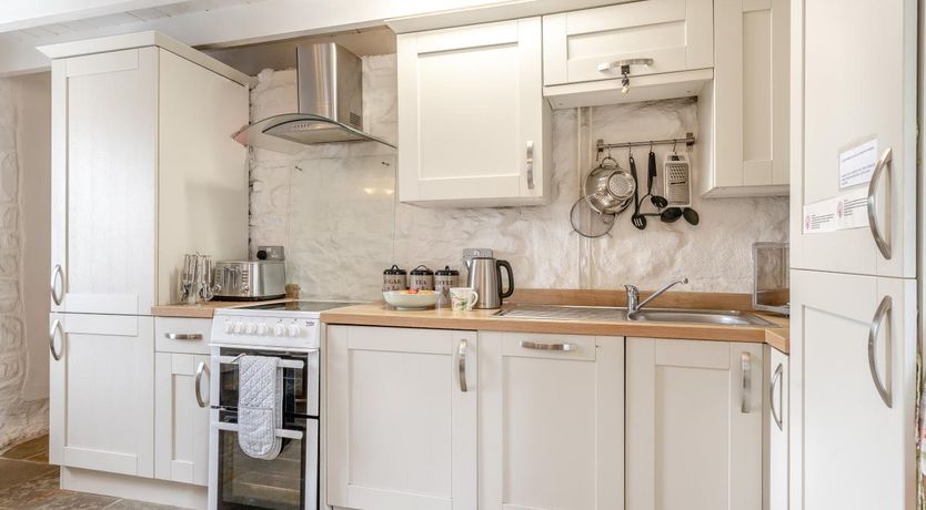 Photo of 2 Bed in Swansea