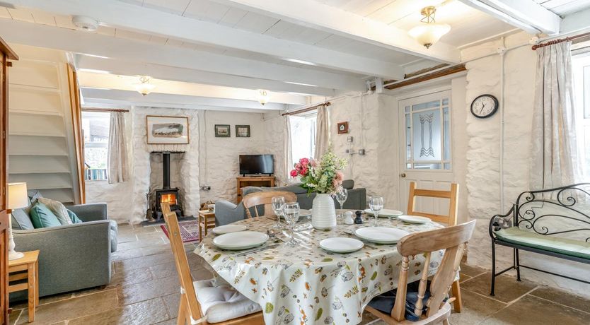 Photo of 2 Bed in Swansea