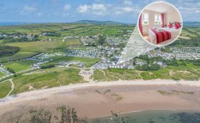 Photo of 4 Bed in Port Eynon