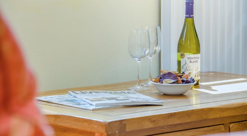 Photo of 4 Bed in Port Eynon