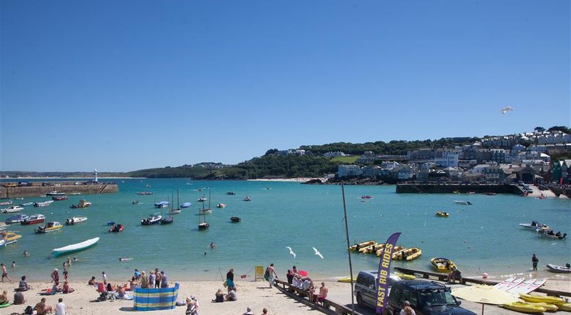 Photo of 1 Bed in St. Ives