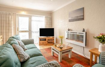 2 Bed in Mumbles Holiday Home