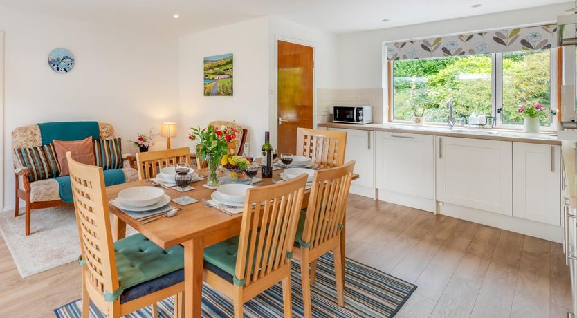 Photo of 3 Bed in Dronfield