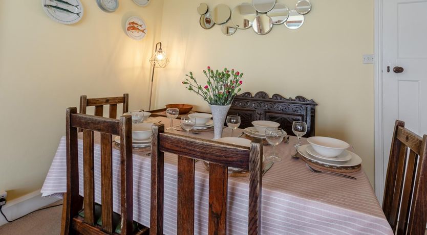 Photo of 3 Bed in Sennen