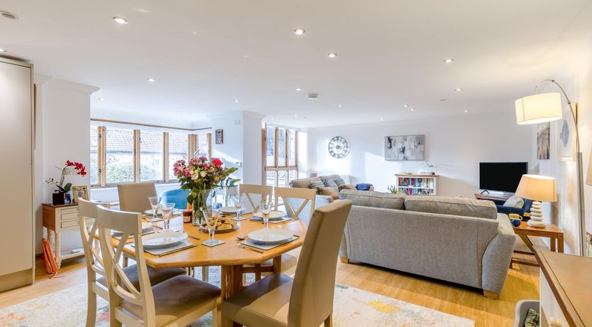Photo of 3 Bed in Old Hunstanton