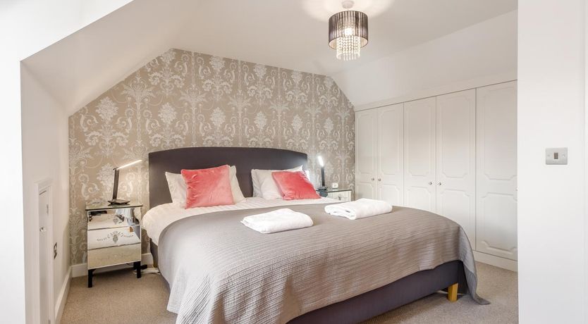 Photo of 3 Bed in Old Hunstanton