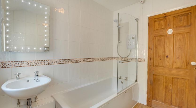 Photo of 2 Bed in Matlock