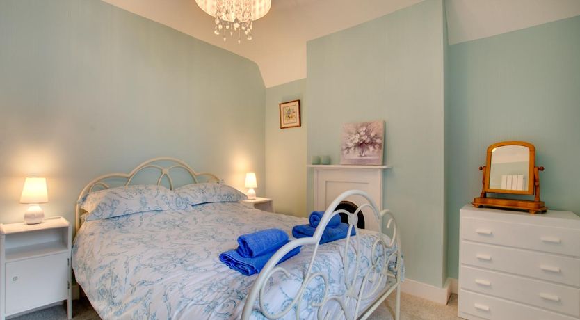 Photo of 2 Bed in Hythe