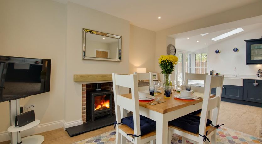 Photo of 2 Bed in Holt