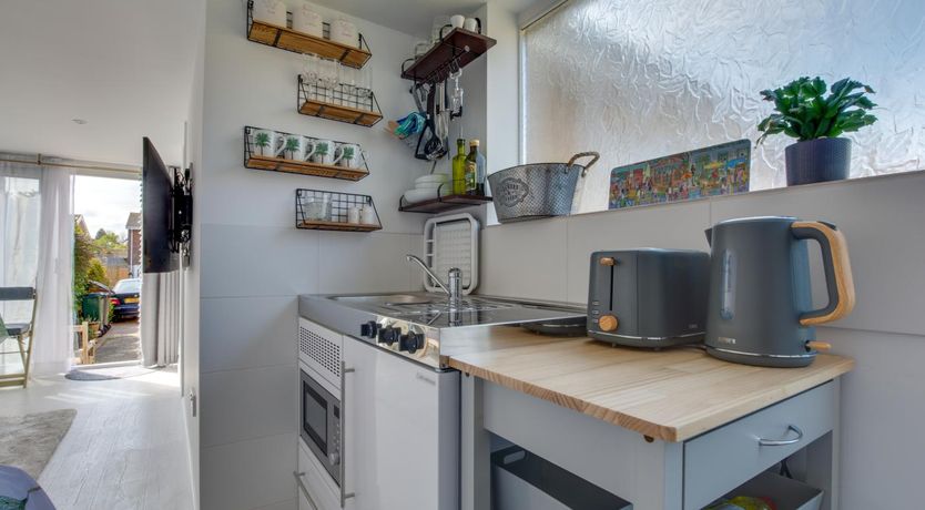 Photo of 1 Bed in Saltdean