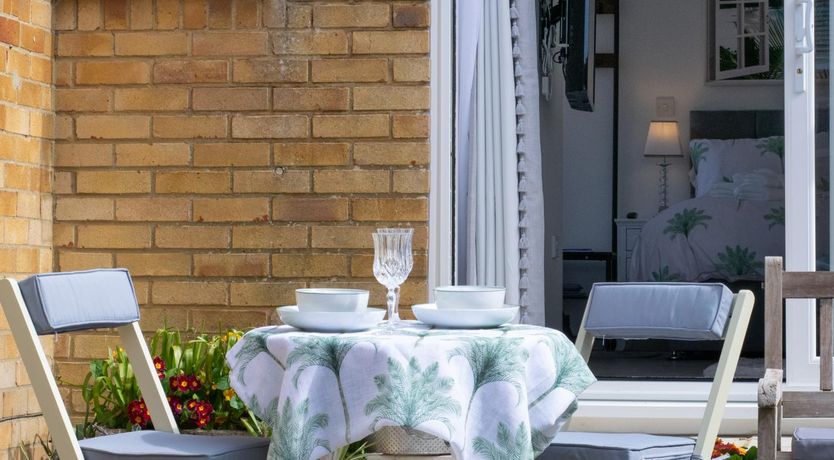 Photo of 1 Bed in Saltdean