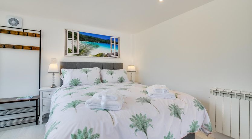 Photo of 1 Bed in Saltdean