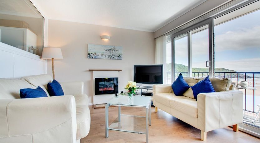 Photo of 1 Bed in Caswell Bay