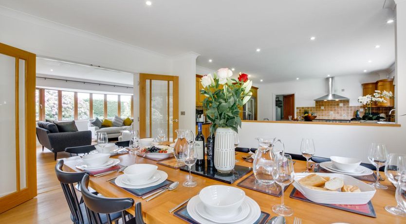Photo of 7 Bed in Ashton