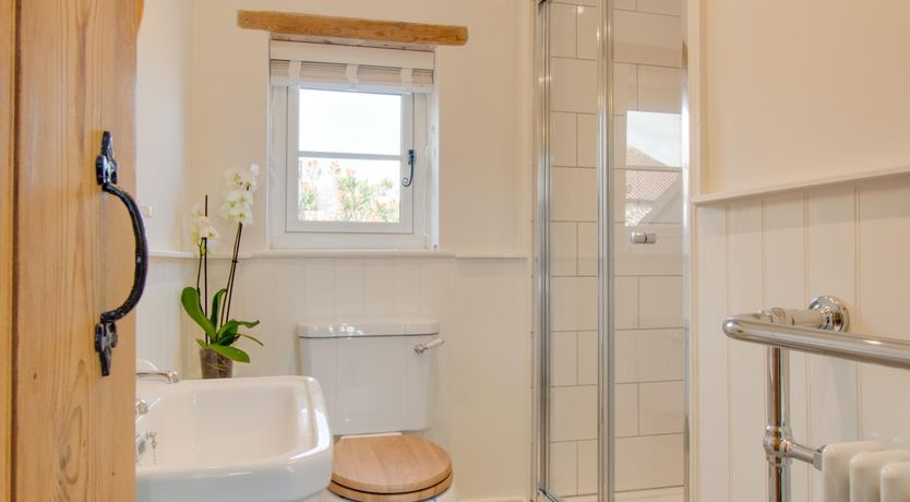 Photo of 3 Bed in Holt