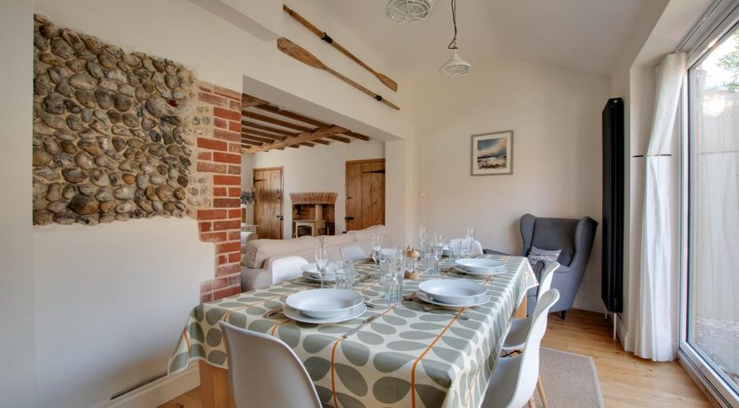 Photo of 3 Bed in Holt