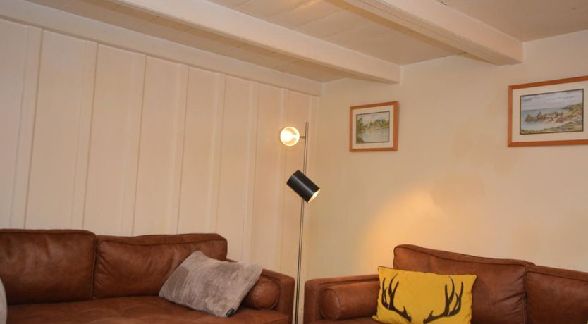 Photo of 2 Bed in Helford