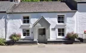 Photo of 2 Bed in Helford