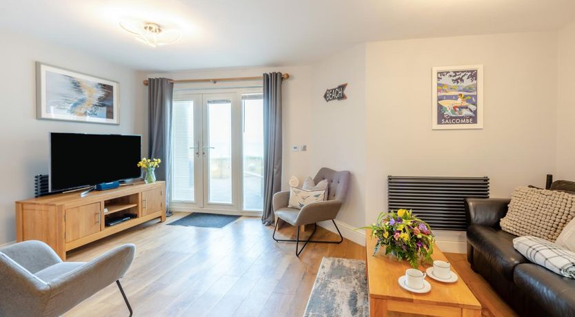Photo of 2 Bed in Torcross
