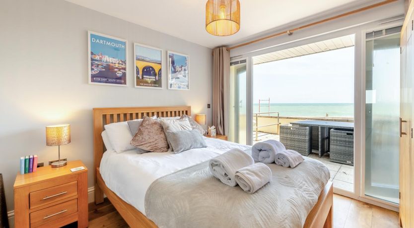 Photo of 2 Bed in Torcross