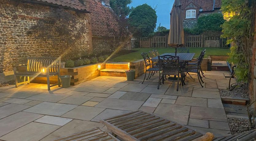 Photo of 5 Bed in Wighton