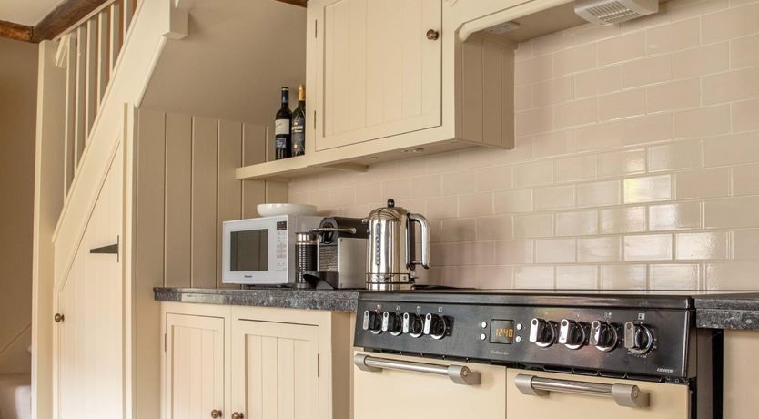 Photo of 5 Bed in Wighton