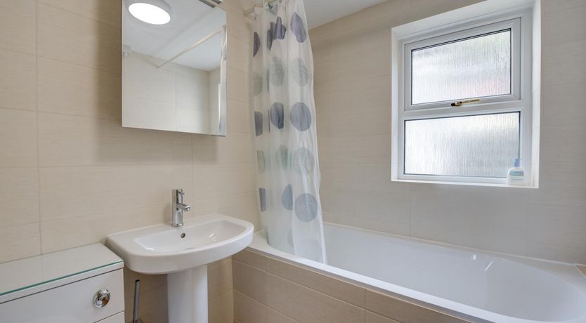 Photo of 2 Bed in Langland