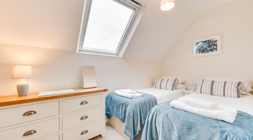 Photo of 4 Bed in Langton Matravers